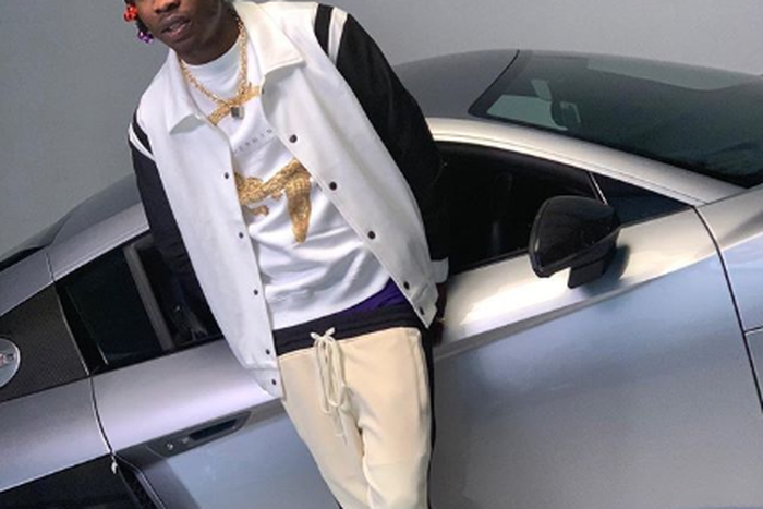 Naira Marley makes a case for internet fraudsters. (Instagram/Naira Marley)