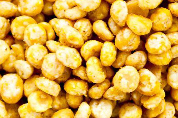 Dr. Pimple Popper Squeezes Out a 'Corn Nut' Cyst