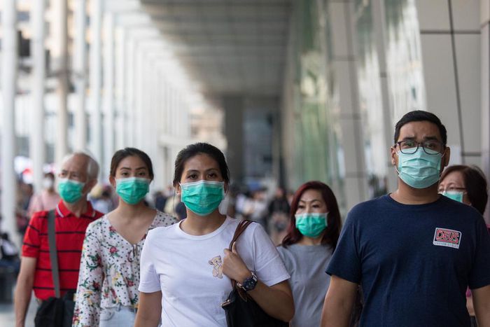 'Scared and Panicked': Travelers Rush to Avoid Virus Quarantine