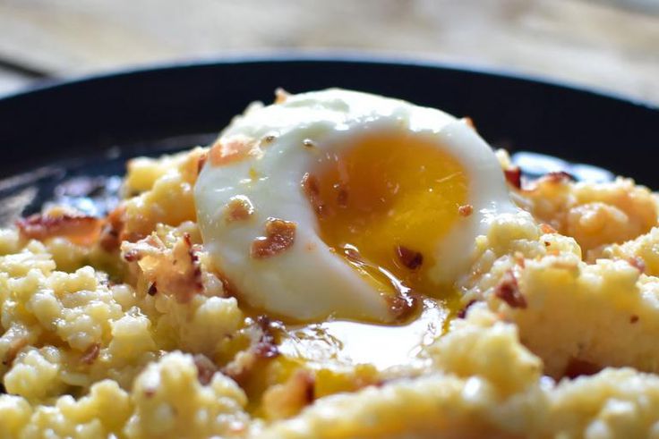 Dr. Pimple Popper Squeezes Grits Out of Cyst