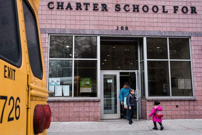 Mayor Resisted Drastic Steps on Virus. Then Aides Said They'd Quit.