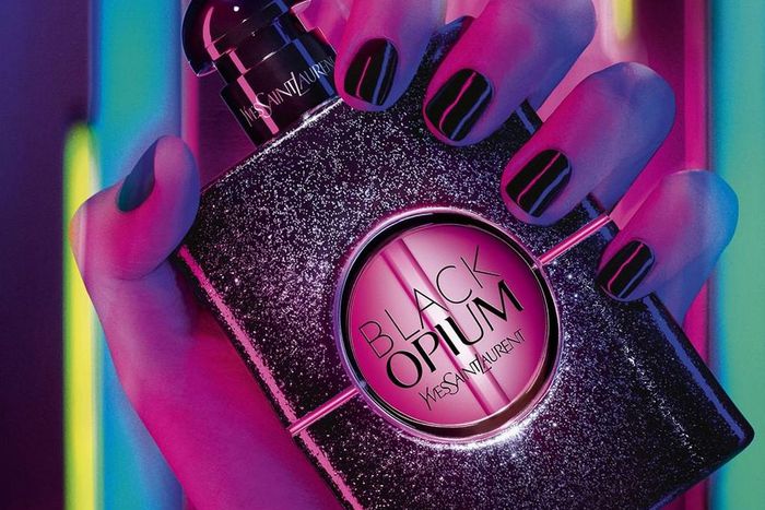 Best perfumes to gift your woman this valentine season