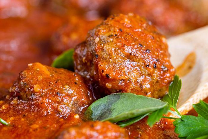 Watch Dr. Pimple Popper Remove a 'Metaball' Lipoma