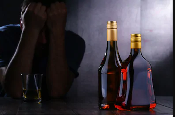 My husband loves alcohol.