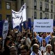 Hundreds of euthanasia opponents protested outside parliament