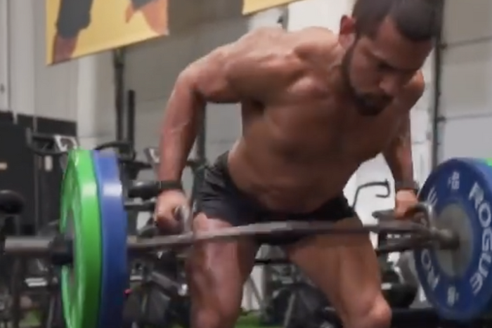 This Trap Bar Workout Gives You a Monstrous Pump