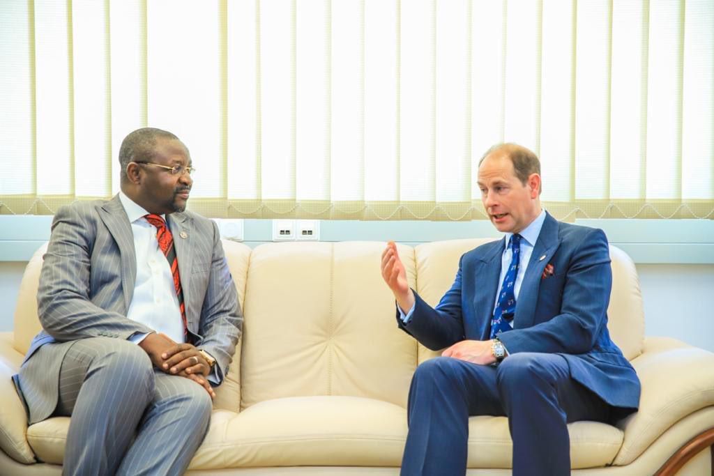 The Minister of Youth and Sports Development, Mr Sunday Dare and Prince Edward, Earl of Wessex during the presentation of Duke of Edinburgh awards to 14 Nigerian youths. [Twitter/@SundayDareSD]