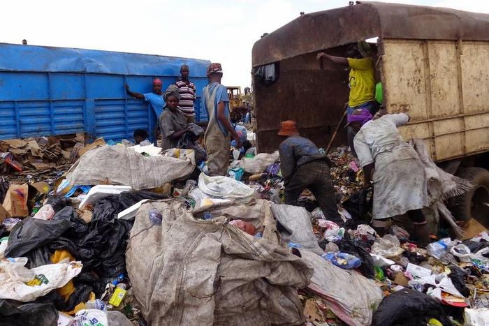 Coronavirus: LASG directs scavengers to immediately vacate dump sites. [ejatlas]