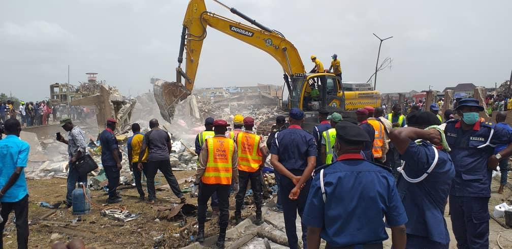 Scene of the wreckage caused by gas explosion in Abule Ado, Lagos, the day after (Pulse)