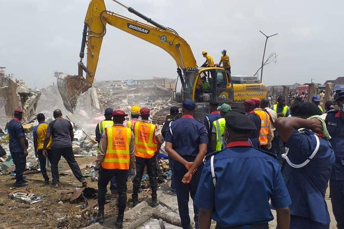 Scene of the wreckage caused by gas explosion in Abule Ado, Lagos, the day after (Pulse)