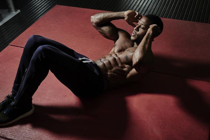 Blast Your Chest And Abs With This At-Home Workout