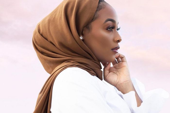 Creative ways to tie your scarves [Instagram: enimsay]