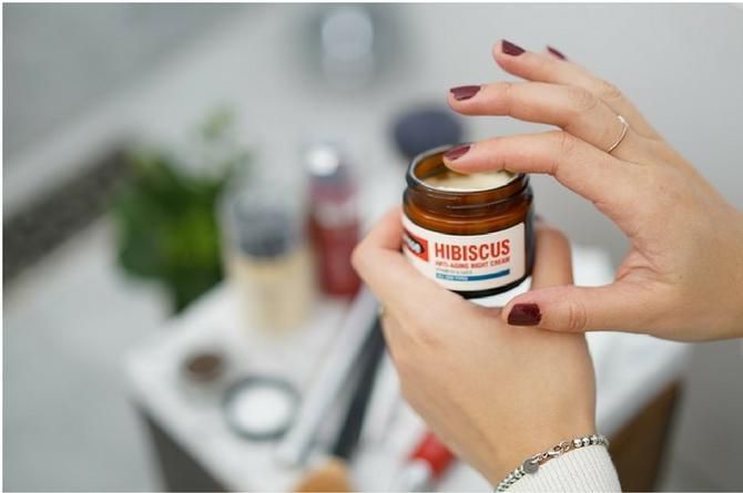 Makeup expiry: Know when it's time to replace your beauty products