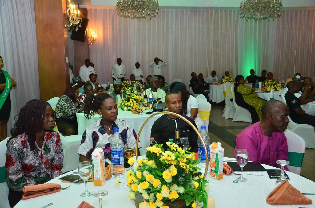 Tobi Bakre, PencilComedian excite dealers as Bhojsons Powerhub unveils new ‘Amaze’ Power Backup solution