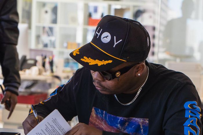 Olamide's YBNL signs a joint venture deal Empire Distribution. (Twitter/Empire)