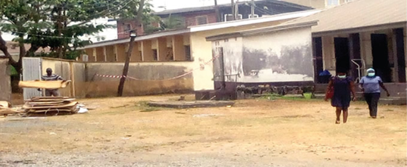 Mainland Hospital in Yaba where the Italian coronavirus patient is being quarantined (Punch)