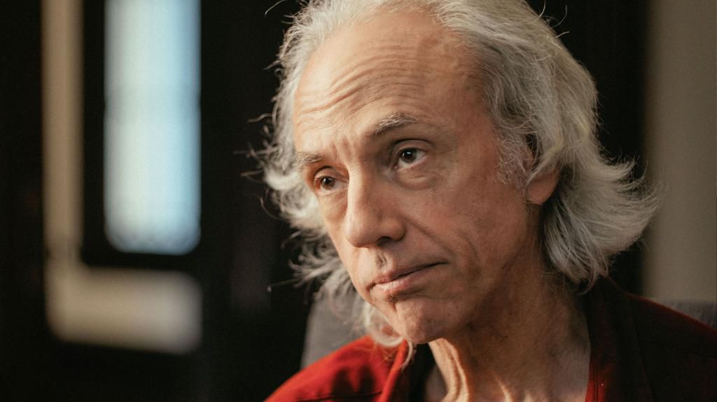 Rich Bundy in Falling for a Killer