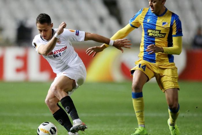 Javier Hernandez (left) joined Sevilla last summer but struggled for matches under Julen Lopetegui.