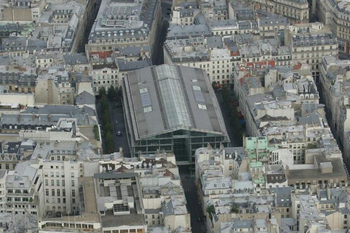An aerial view of the Place du Marche Saint-Honore in 2005