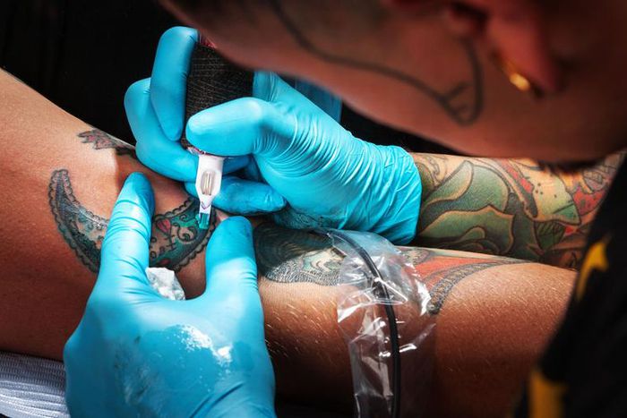 7 Signs Your Tattoo Is Infected