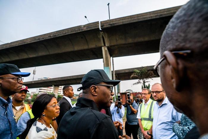 Governor Babajide Sanw-Olu inspects a bridge in the state marked for renovation. [Twitter/@followlasg]