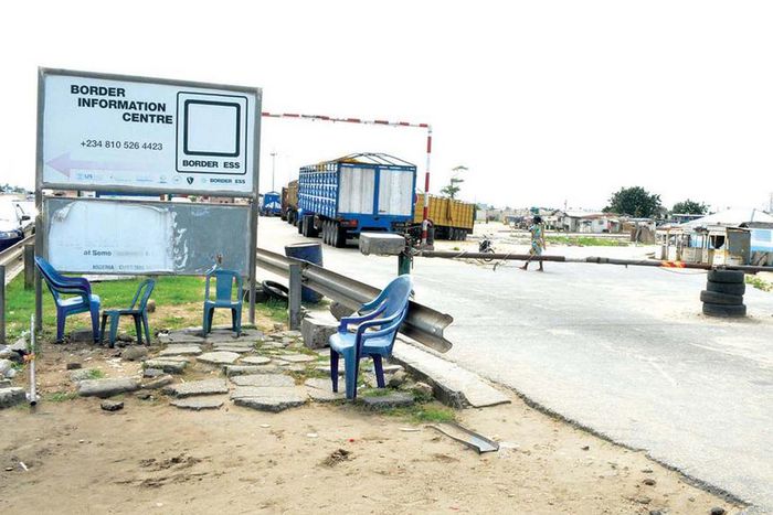 Seme Border closure (Guardian)