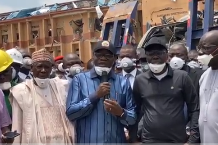 Nigerian Governors Forum led by Gov. Kayode Fayemi of Ekiti State donate N200m to victims of explosion in Lagos. (Twitter)