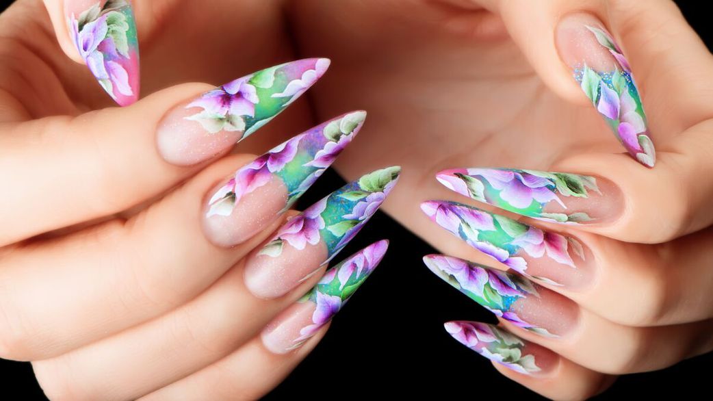 5 scary bacteria and fungi hiding under your long nails