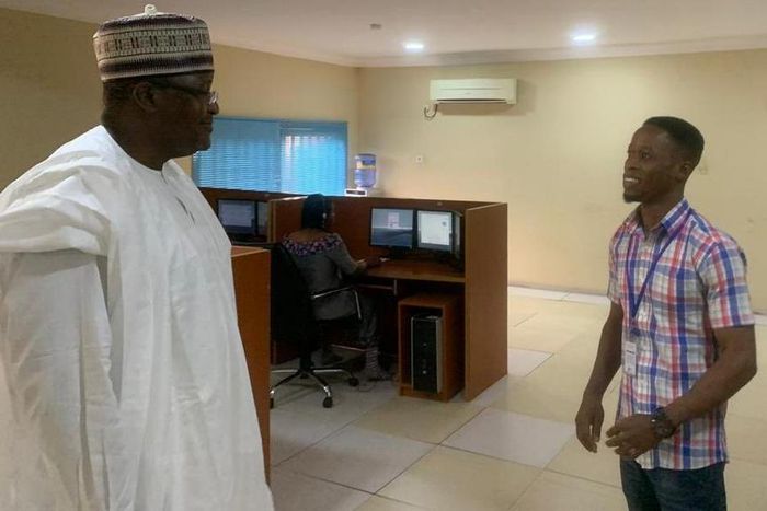 Coronavirus: Danbatta pays surprise visits to Kano, Kaduna Emergency Communications Centres. [Twitter/@NgComCommission]