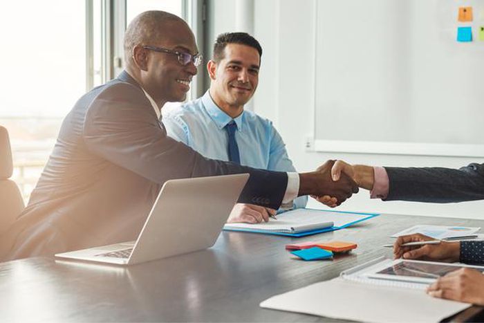 How to find a job in Nigeria as a foreigner. [iservicex]