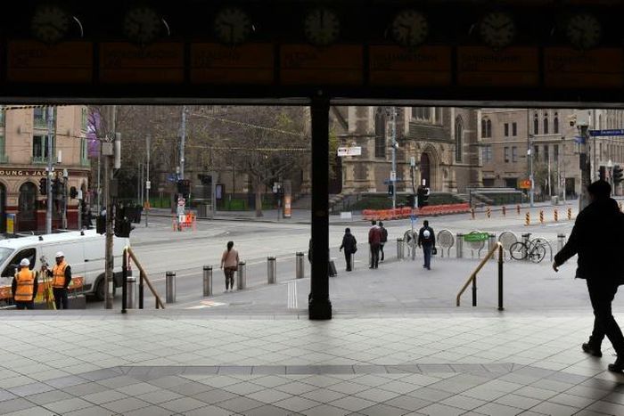 Australia will allow only 4,000 citizens or permanent residents back into the country each day, as authorities battle a worsening coronavirus outbreak in Melbourne