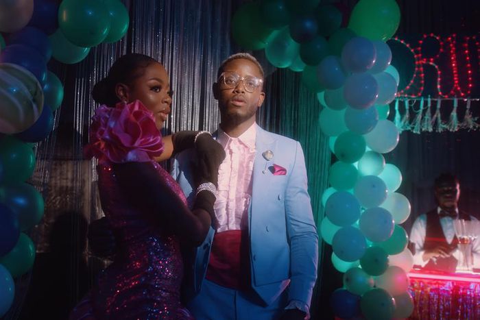 Chiké - If You No Love ft Mayorkun [YouTube/Official Chike]