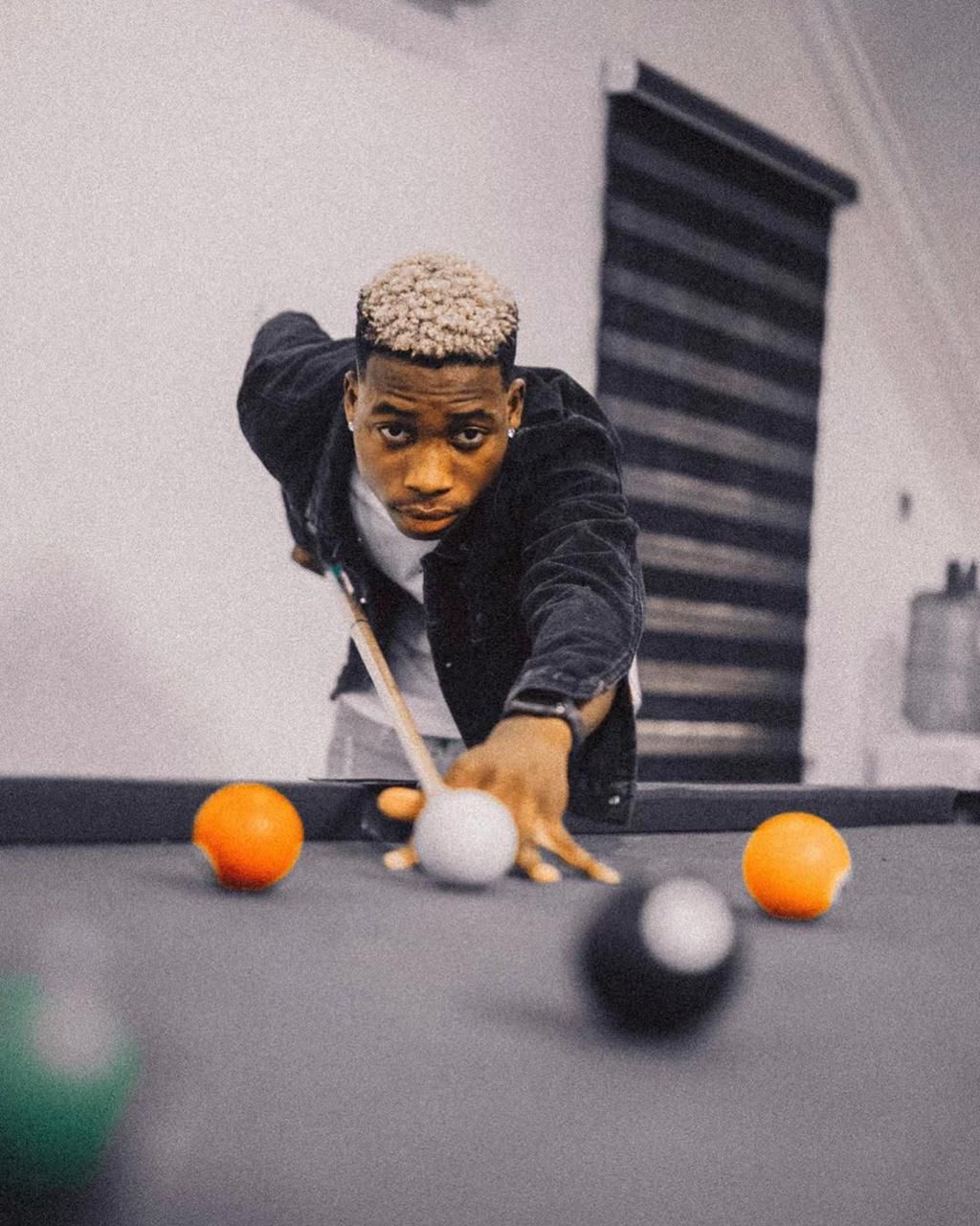 Lil Frosh has been accused of recording his girlfriend naked while he assaults [Instagram/LilFrosh]