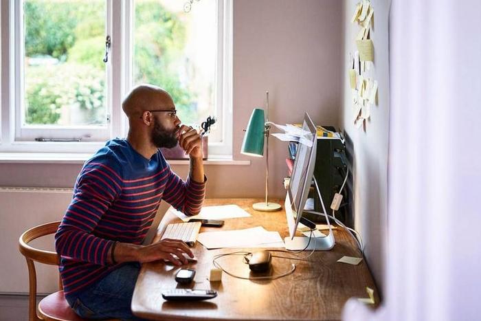 Working from home: 6 tips for better video calls. [Twitter/@ThinkGAwards]