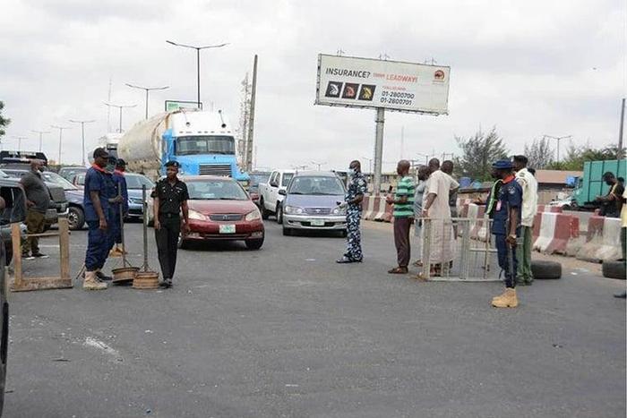 COVID-19: Youth task force advises FG to lockdown Abuja again. [Punch]