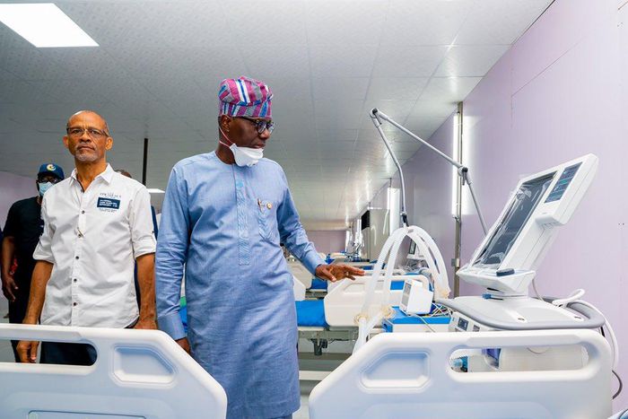 Lagos state Governor, Babajide Sanwo-Olu and Commissioner for Health, Prof. Akin Abayomi. [Twitter/@akinabayomi]