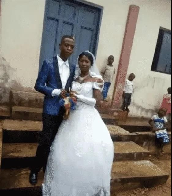 15-year-old boy marries 22-year-old woman (photos)