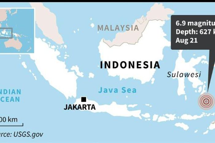 Map locating a 6.9-magnitued earthquake that struck 220 km south of the Indonesian island of Sulawesi on Friday.