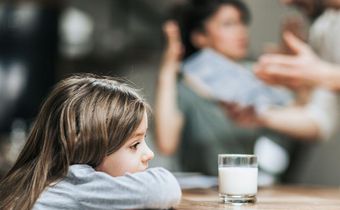 Here's How To Handle Divorce While Raising Kids