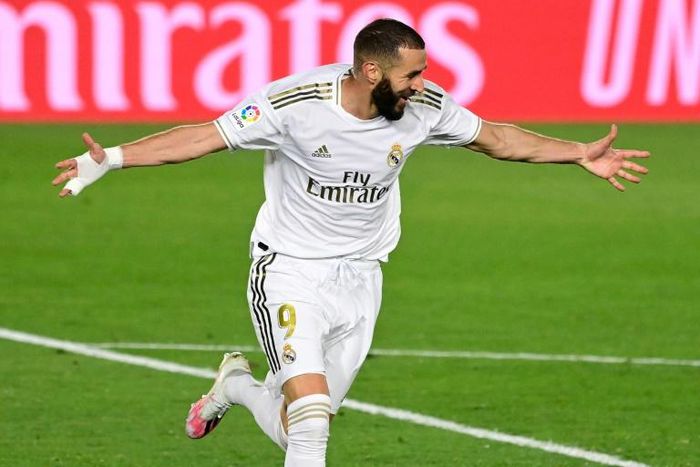 Goal of the season? Real Madrid's Karim Benzema celebrates his second goal