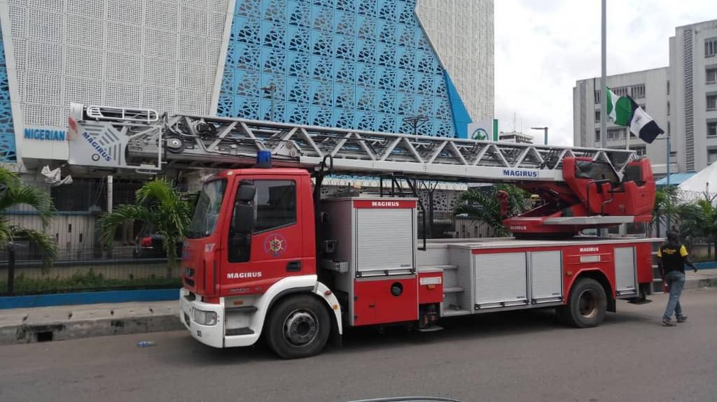 NIMASA donates 3 ventilators, fast intervention vessels to Lagos Govt. [Twitter/@NIMASA]