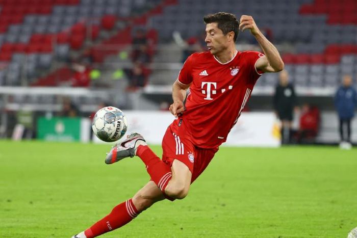 Robert Lewandowski's 45th goal of the season sent Bayern into the German Cup final