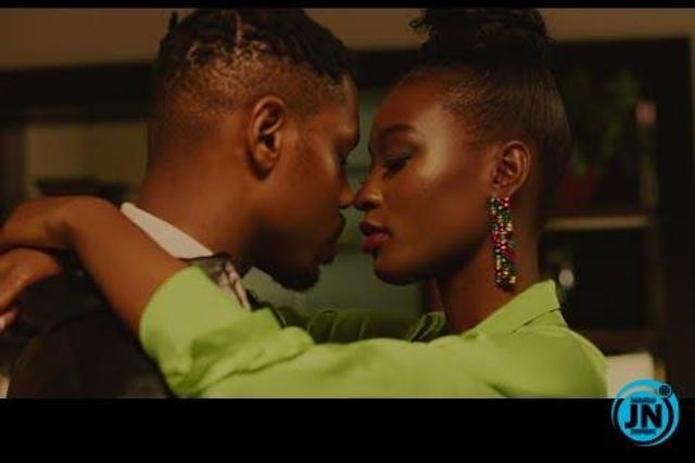 Simi absent as Ladipoe releases new video for, 'Know You.' (MAVIN)
