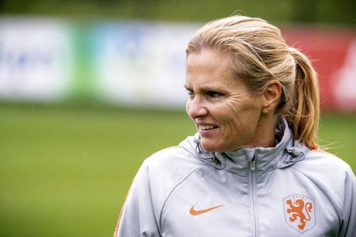 Dutch football legend Sarina Wiegman is to be the England women's head coach taking over from Phil Neville after next year's Olympics when she will bow out after a successful spell in charge of her national side
