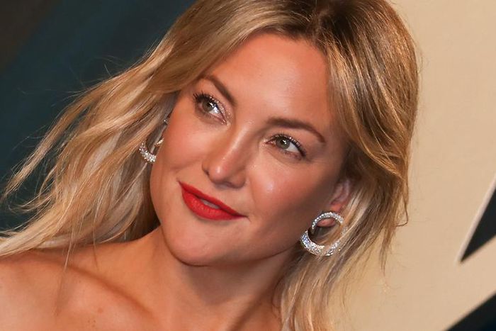 Kate Hudson Says She's Mastered The DIY Bikini Wax