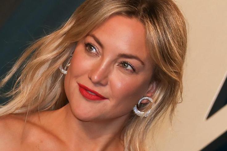 Kate Hudson Says She's Mastered The DIY Bikini Wax
