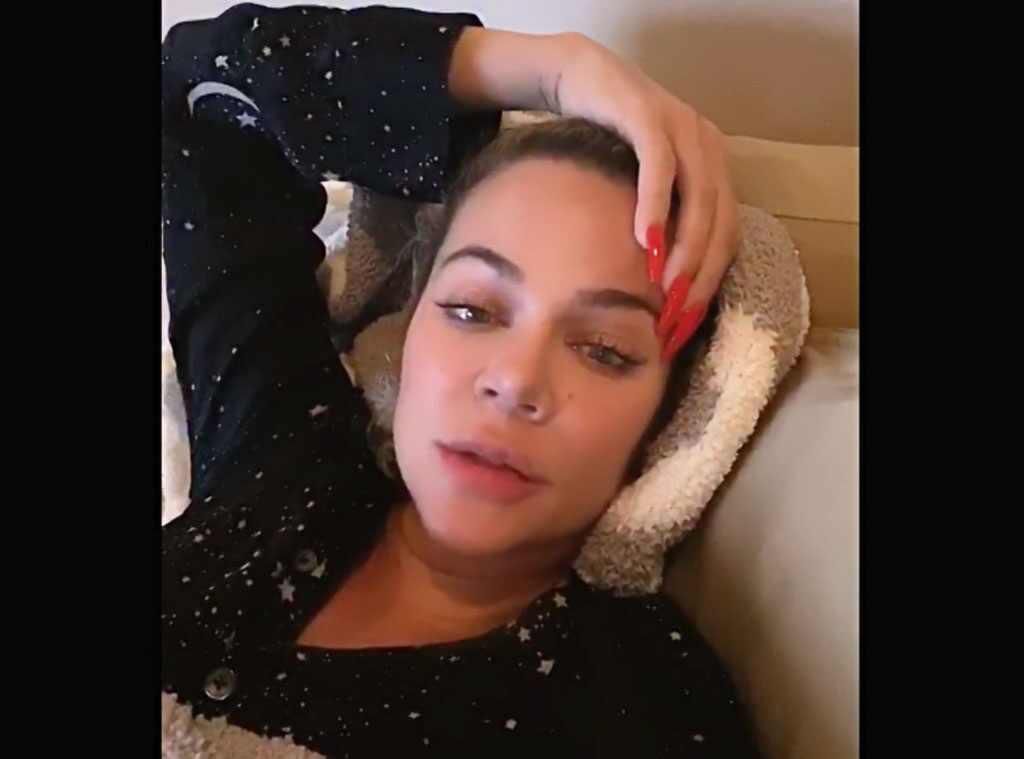 In self-recorded footage, Khloe confirms that she has tested positive for COVID-19. [EOnline]