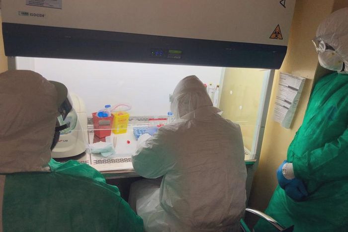 Coronavirus test centre at the Aminu Kano Teaching Hospital [Twitter/@Chikwe I]