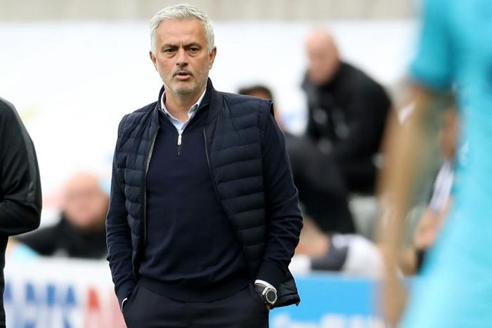 Tottenham boss Jose Mourinho is eyeing a Europa League spot