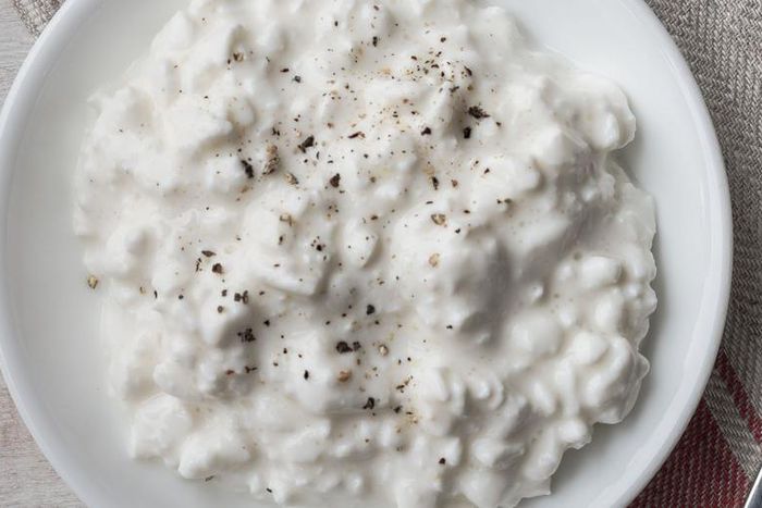 Dr. Pimple Popper Pops a 'Cottage Cheese' Cyst